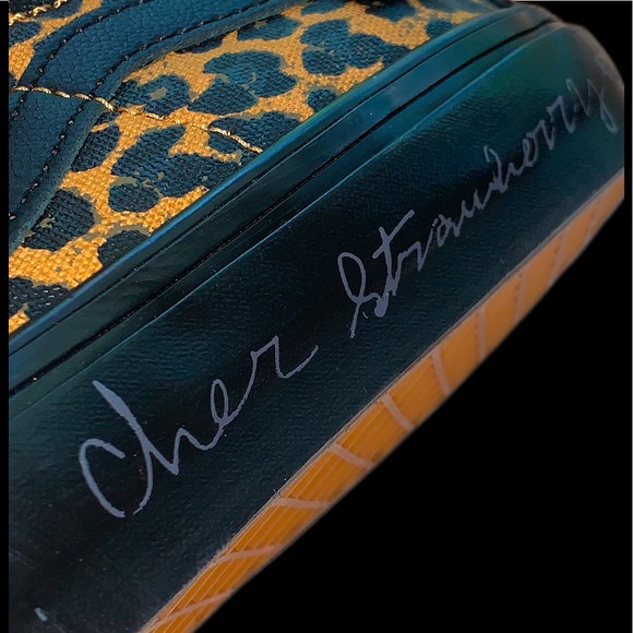 Size 7 Vans Pro Leopard High Top “Cher Strawberry” collection vans. - Picture 9 of 13